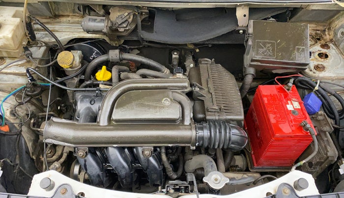 2016 Renault Kwid RXT 1.0 AMT, Petrol, Automatic, 55,410 km, Engine View