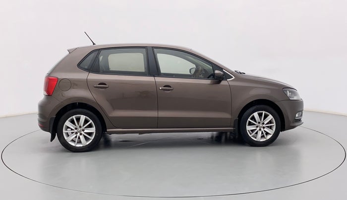 2016 Volkswagen Polo HIGHLINE1.2L, CNG, Manual, 93,683 km, Right Side View