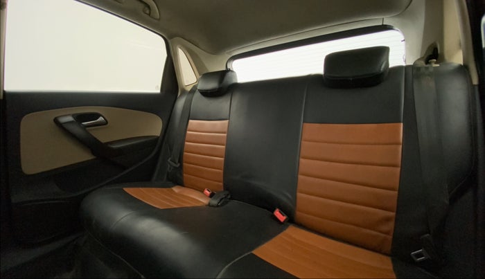 2016 Volkswagen Polo HIGHLINE1.2L, CNG, Manual, 93,683 km, Right Side Rear Door Cabin