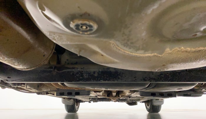 2016 Volkswagen Polo HIGHLINE1.2L, CNG, Manual, 93,683 km, Rear Underbody