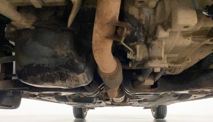 2016 Volkswagen Polo HIGHLINE1.2L, CNG, Manual, 93,683 km, Front Underbody