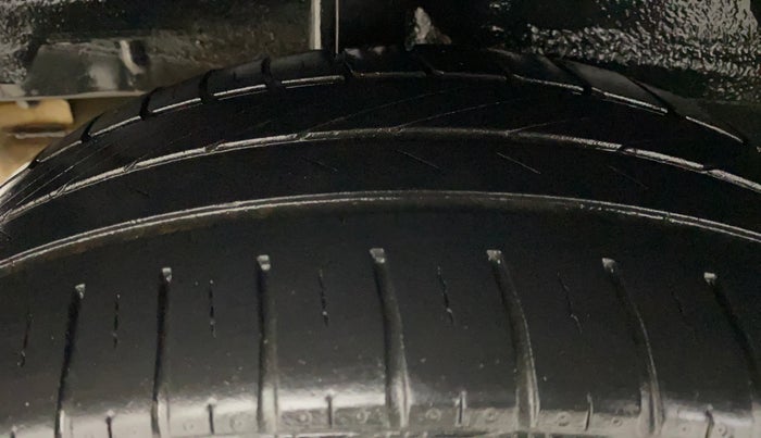 2021 Toyota YARIS G CVT, Petrol, Automatic, 35,024 km, Right Rear Tyre Tread