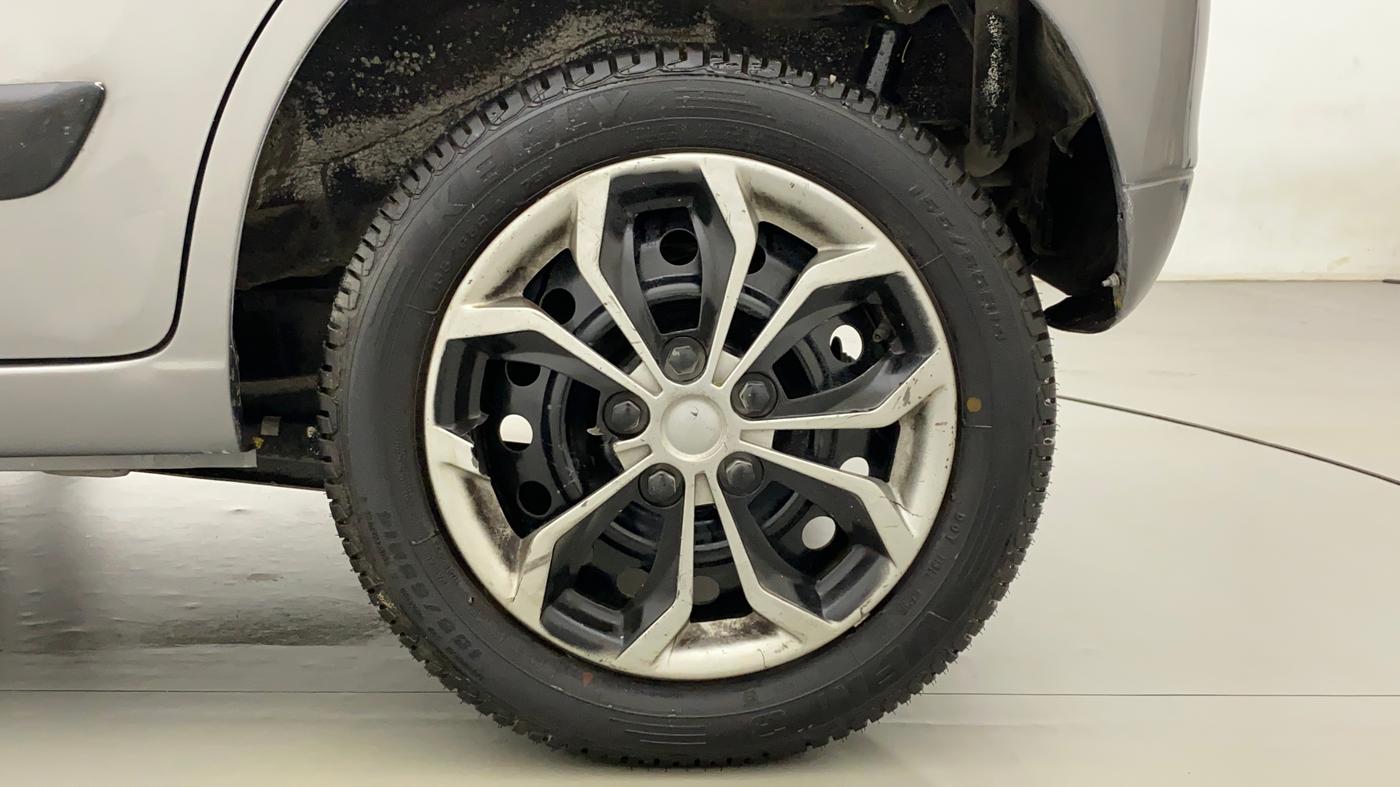 2013 Maruti Wagon R 1.0 VXI, Petrol, Manual, 48,692 km, Left Rear Wheel