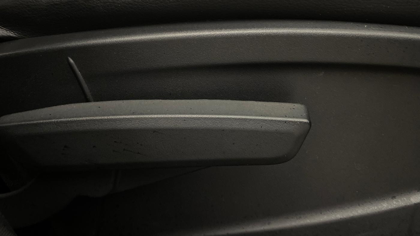 2022 Tata PUNCH CREATIVE  MT, Petrol, Manual, 7,971 km, Driver Side Adjustment Panel