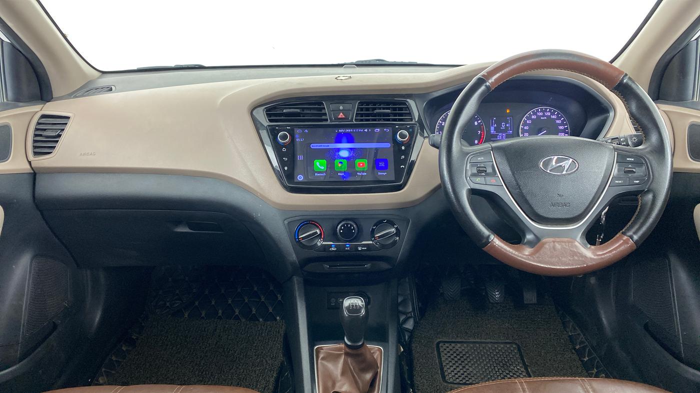 2017 Hyundai Elite i20 SPORTZ 1.2, Petrol, Manual, 55,381 km, Dashboard