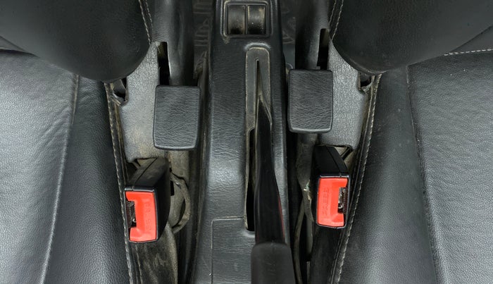 2021 Maruti Eeco 5 STR AC CNG (O), CNG, Manual, 73,240 km, Driver Side Adjustment Panel