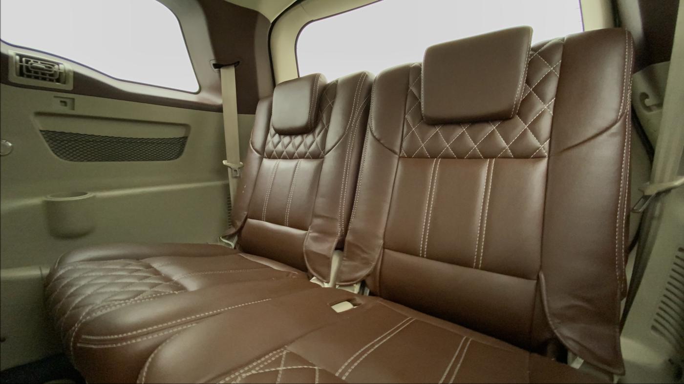 2018 Mahindra XUV500 W9 1.99, Diesel, Manual, 50,965 km, Third Seat Row ( optional )