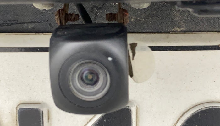 2017 Renault Kwid RXT 1.0 AMT, Petrol, Automatic, 70,086 km, Parking Camera