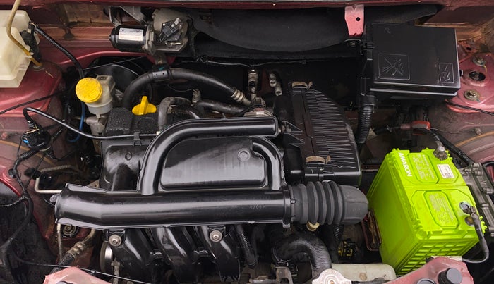 2017 Renault Kwid RXT 1.0 AMT, Petrol, Automatic, 70,086 km, Engine View