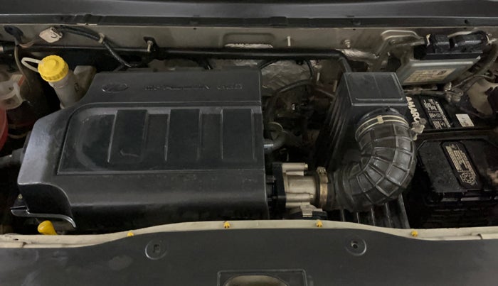 2017 Mahindra Kuv100 K6 PLUS 6 STR, Petrol, Manual, 36,967 km, Engine View