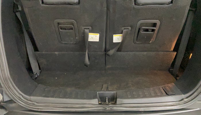 2022 Tata Safari XZ PLUS DARK EDITION, Diesel, Manual, 73,479 km, Boot Inside