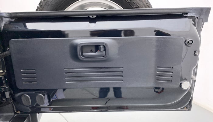 2021 Mahindra Thar LX PETROL HT 4WD AT, Petrol, Automatic, 3,877 km, Boot Door Open