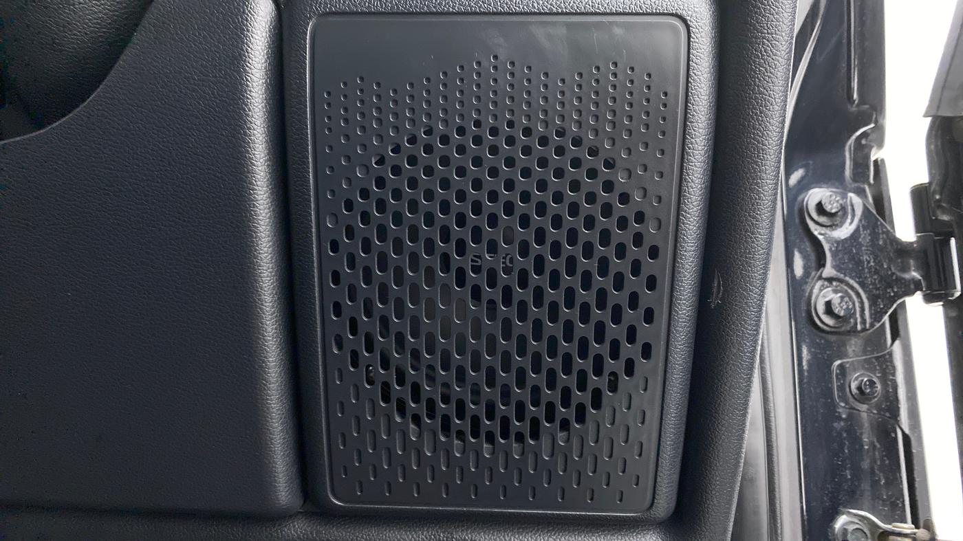 2021 Mahindra Thar LX PETROL HT 4WD AT, Petrol, Automatic, 3,877 km, Speaker