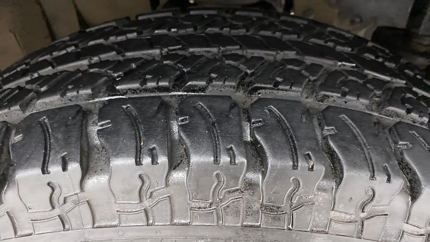 2021 Mahindra Thar LX PETROL HT 4WD AT, Petrol, Automatic, 3,877 km, Right Front Tyre Tread
