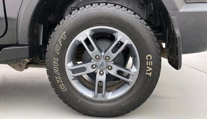 2021 Mahindra Thar LX PETROL HT 4WD AT, Petrol, Automatic, 3,877 km, Left Rear Wheel