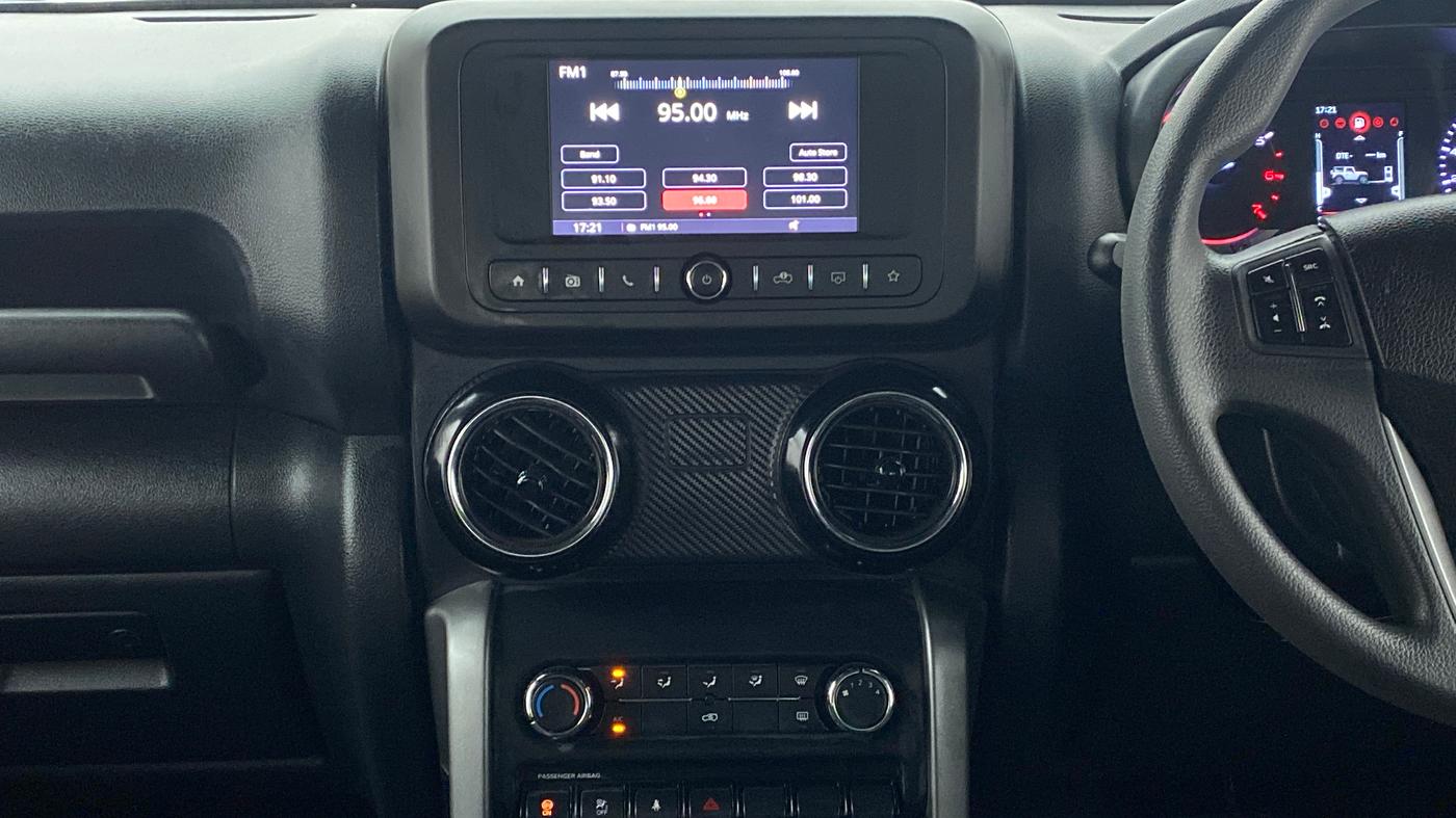 2021 Mahindra Thar LX PETROL HT 4WD AT, Petrol, Automatic, 3,877 km, Air Conditioner