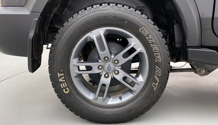 2021 Mahindra Thar LX PETROL HT 4WD AT, Petrol, Automatic, 3,877 km, Right Rear Wheel