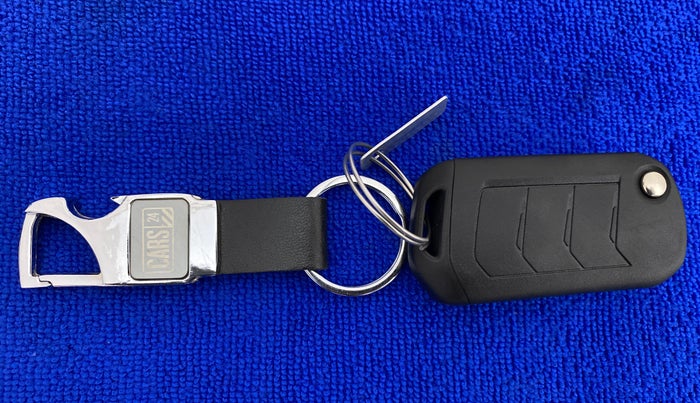 2021 Mahindra Thar LX PETROL HT 4WD AT, Petrol, Automatic, 3,877 km, Key Close Up