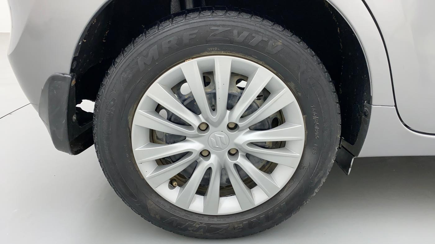 2016 Maruti Baleno DELTA 1.2 K12, Petrol, Manual, 73,021 km, Right Rear Wheel