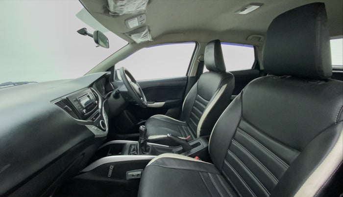 2016 Maruti Baleno DELTA 1.2 K12, Petrol, Manual, 73,021 km, Right Side Front Door Cabin