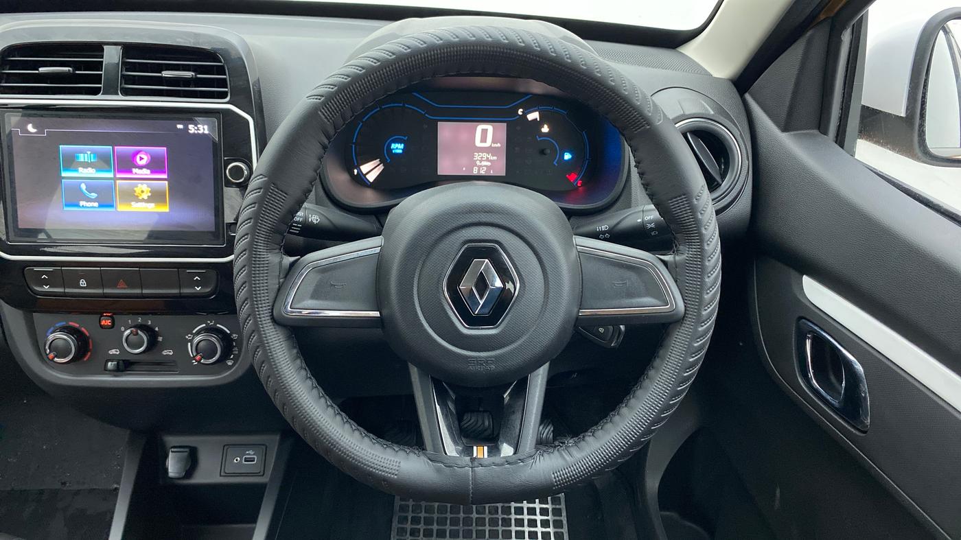 2022 Renault Kwid CLIMBER MT 1.0, Petrol, Manual, 3,294 km, Steering Wheel Close Up