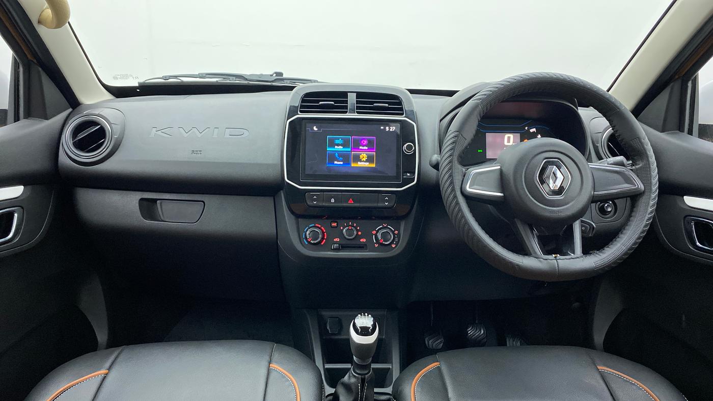 2022 Renault Kwid CLIMBER MT 1.0, Petrol, Manual, 3,294 km, Dashboard