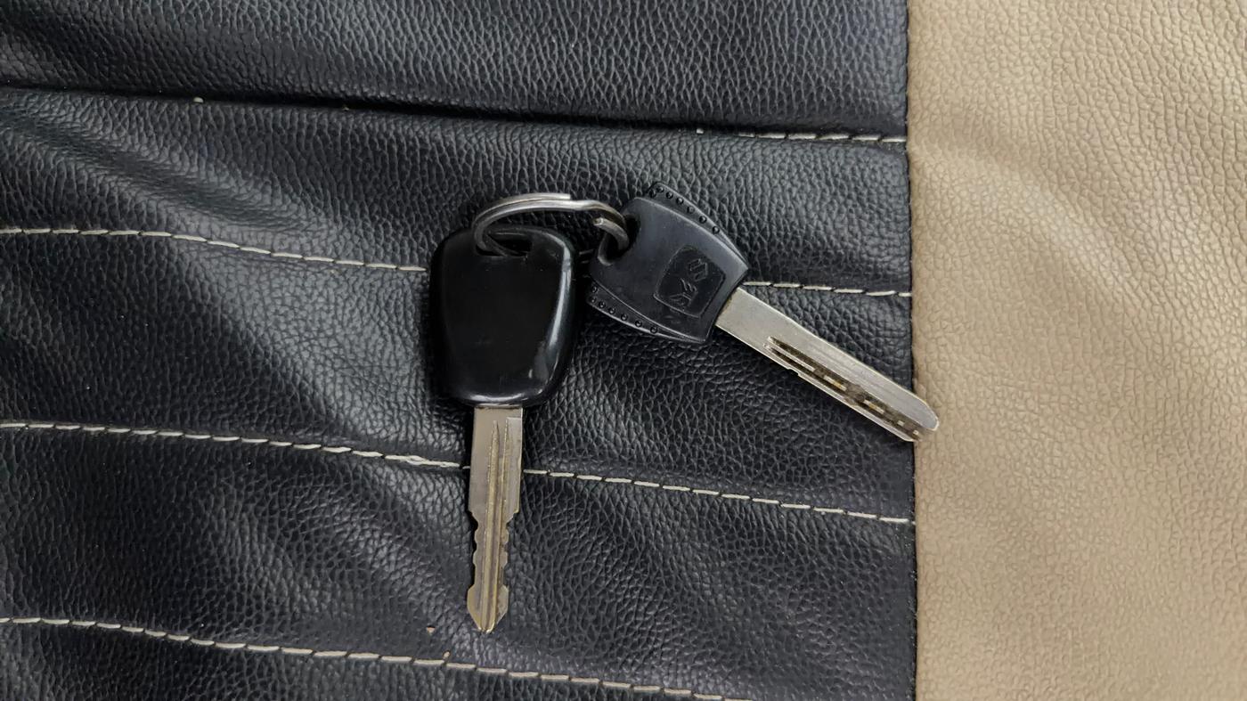 2014 Maruti Alto 800 LXI, Petrol, Manual, 26,185 km, Key Close Up