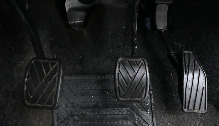 2021 Maruti XL6 ALPHA MT, Petrol, Manual, 45,089 km, Pedals