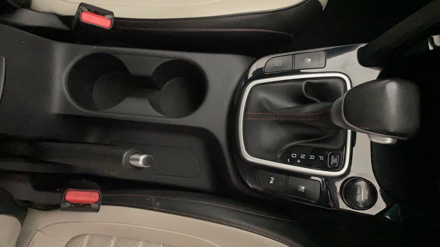 2020 KIA SELTOS GTX PLUS DCT 1.4 PETROL, Petrol, Automatic, 72,600 km, Gear Lever