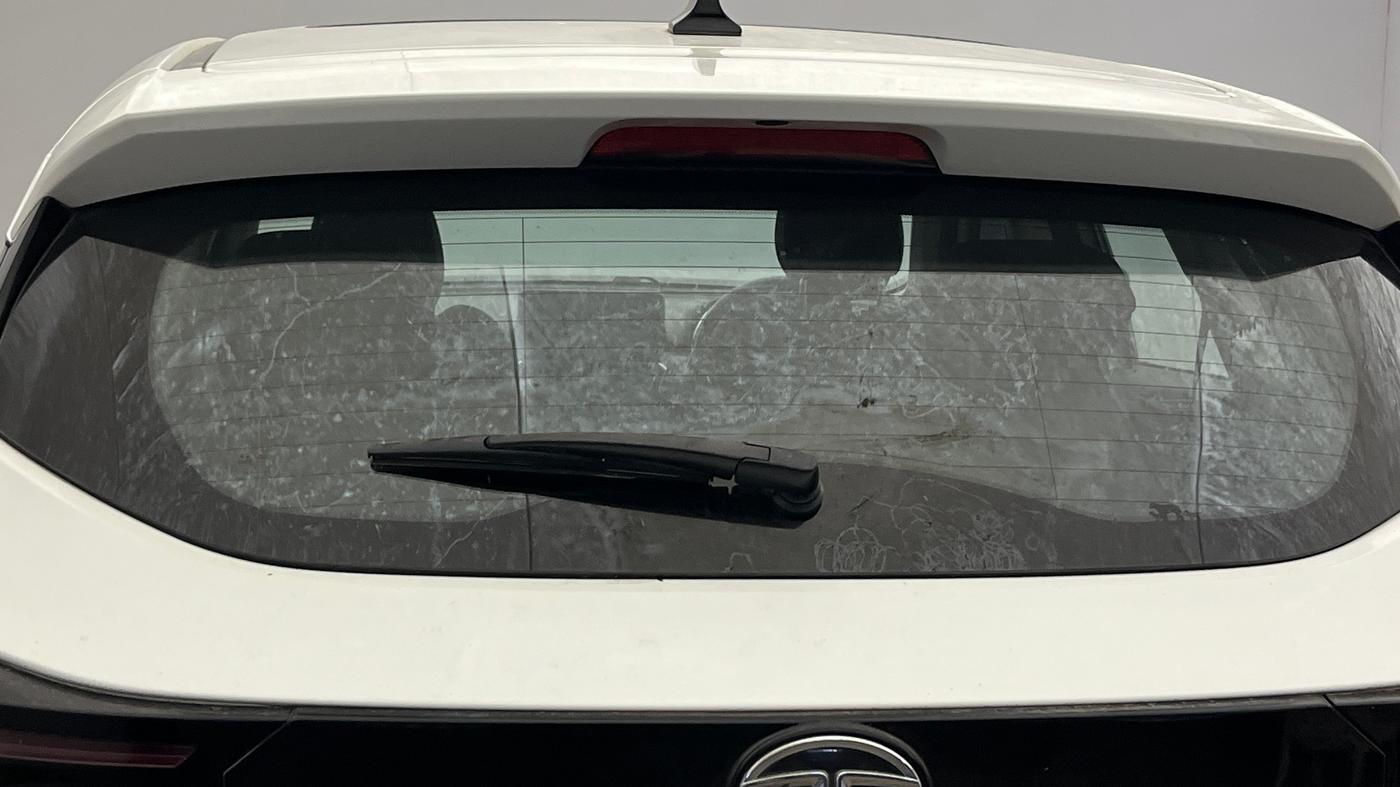 2023 Tata Harrier XZA PLUS O , Diesel, Automatic, 49,771 km, Rear Wiper