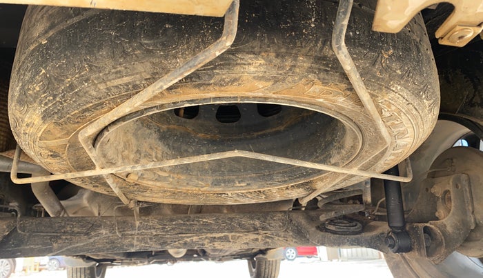 2017 Nissan Terrano XV D THP 110 PS, Diesel, Manual, 77,869 km, Spare Tyre