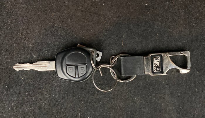 2014 Maruti Swift Dzire VXI, Petrol, Manual, 51,105 km, Key Close Up