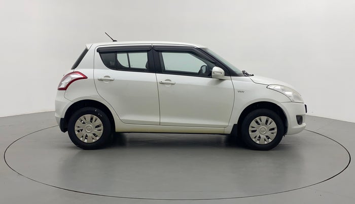 2013 Maruti Swift VXI, Petrol, Manual, 21,150 km, Right Side