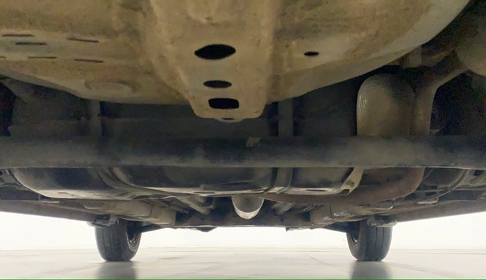 2013 Maruti Swift VXI, Petrol, Manual, 21,150 km, Rear Underbody