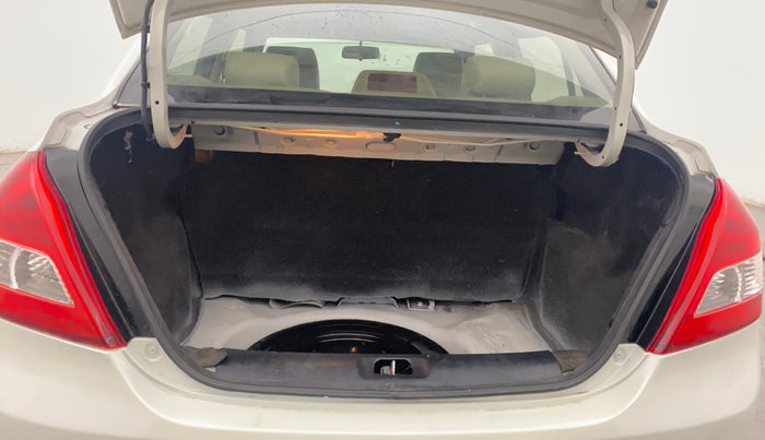 2013 Maruti Swift Dzire VXI, Petrol, Manual, 72,795 km, Boot Inside