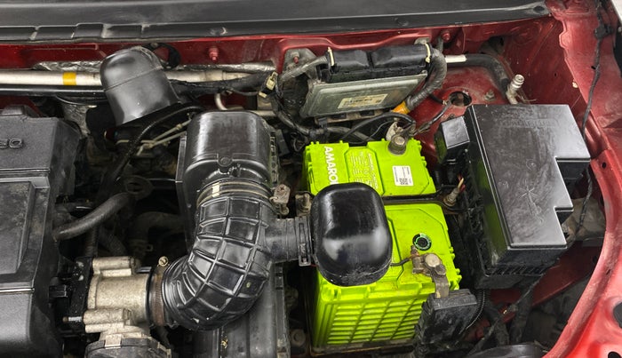 2018 Mahindra KUV 100 NXT K4+ P 6 STR, Petrol, Manual, 35,106 km, Engine View - Left