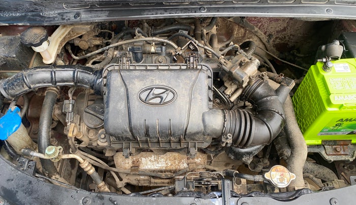 2016 Hyundai i10 SPORTZ 1.2, Petrol, Manual, 43,254 km, Engine View