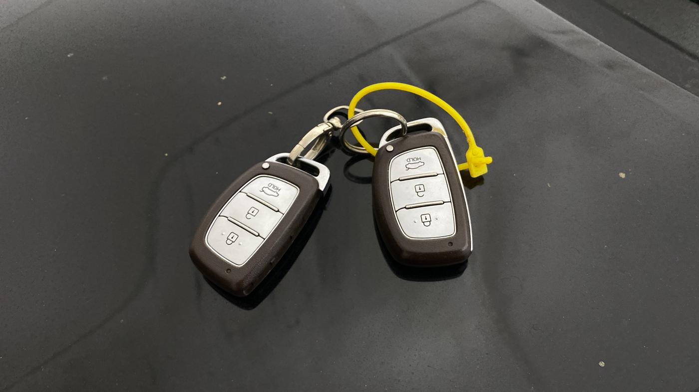 2019 Hyundai New Elantra 2.0 SX MT PETROL, Petrol, Manual, 23,405 km, Key Close Up