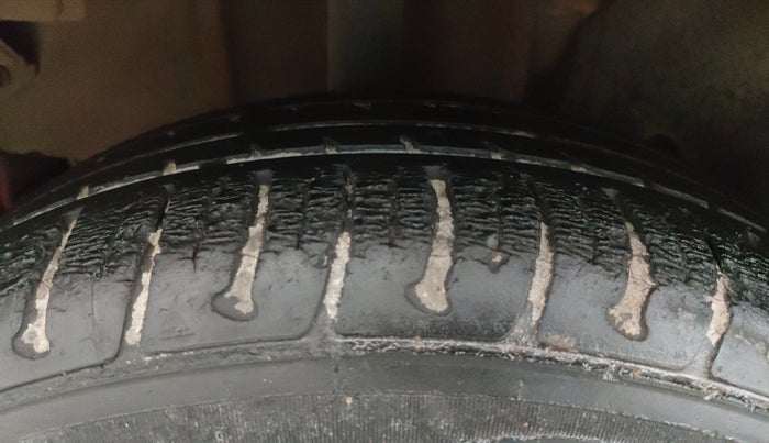 2018 Tata Tiago XZ PETROL, Petrol, Manual, 49,107 km, Right Rear Tyre Tread