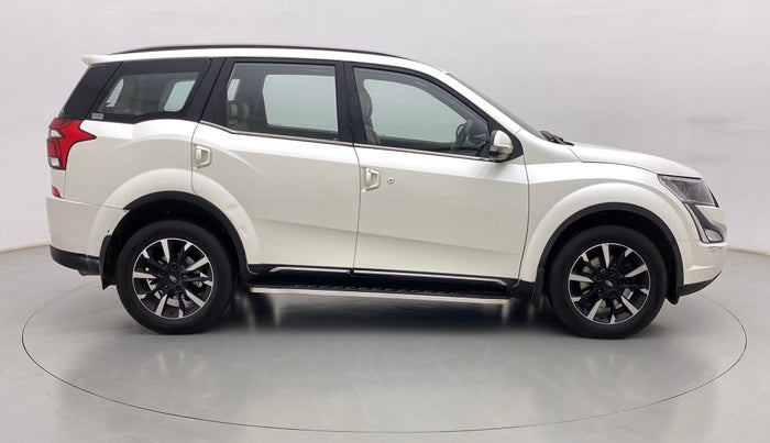 2019 Mahindra XUV500 W11(O), Diesel, Manual, 53,937 km, Right Side View