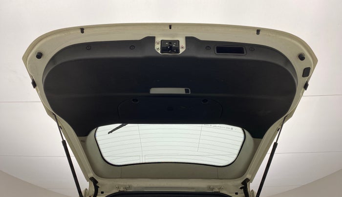 2019 Mahindra XUV500 W11(O), Diesel, Manual, 53,937 km, Boot Door Open