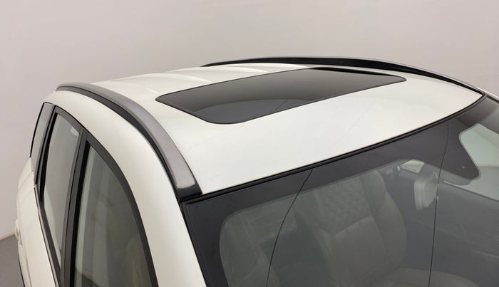 2019 Mahindra XUV500 W11(O), Diesel, Manual, 53,937 km, Roof