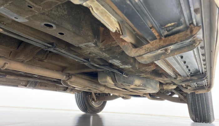 2019 Mahindra XUV500 W11(O), Diesel, Manual, 53,937 km, Right Side Underbody