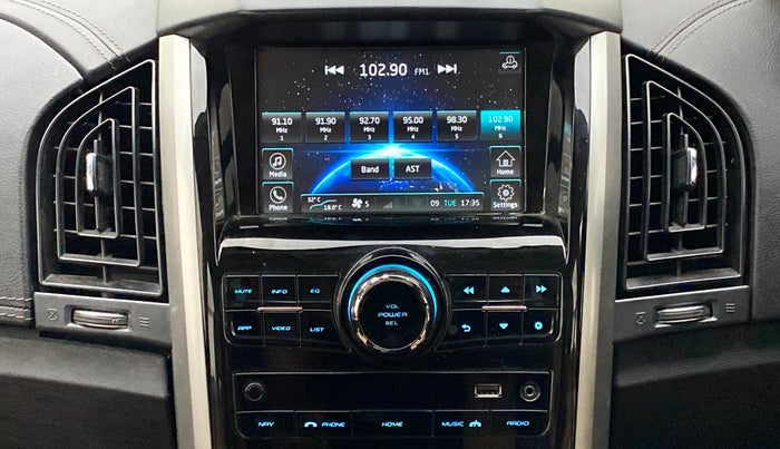 2019 Mahindra XUV500 W11(O), Diesel, Manual, 53,937 km, Infotainment System