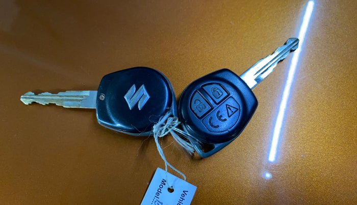 2018 Maruti Vitara Brezza ZDI, Diesel, Manual, 54,822 km, Key Close Up