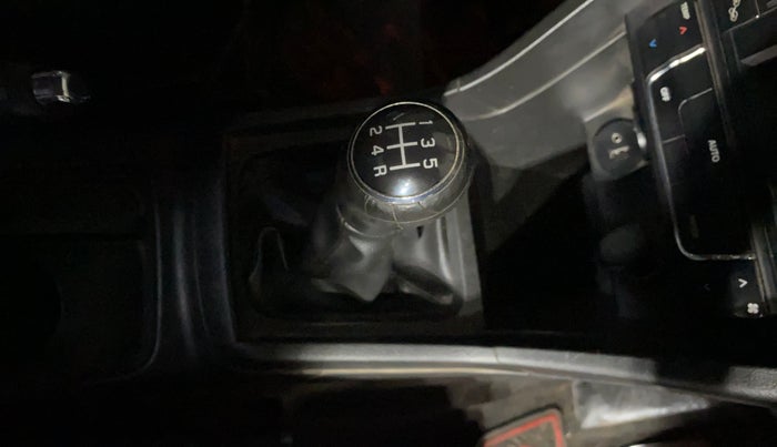 2018 Maruti Vitara Brezza ZDI, Diesel, Manual, 54,822 km, Gear Lever