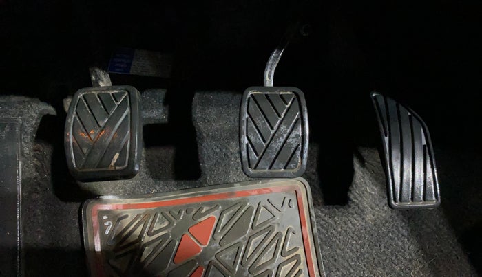 2018 Maruti Vitara Brezza ZDI, Diesel, Manual, 54,822 km, Pedals