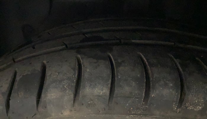 2020 Hyundai GRAND I10 NIOS SPORTZ 1.2 KAPPA VTVT, Petrol, Manual, 38,610 km, Left Front Tyre Tread