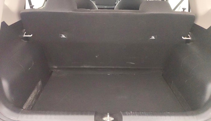 2025 KIA SYROS HTK (O) 1.0 Turbo 6MT, Petrol, Manual, 7,884 km, Boot Inside