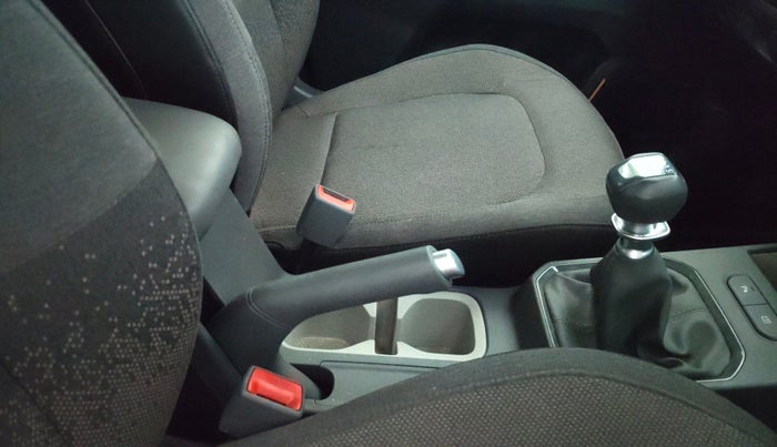 2025 KIA SYROS HTK (O) 1.0 Turbo 6MT, Petrol, Manual, 7,884 km, Gear Lever